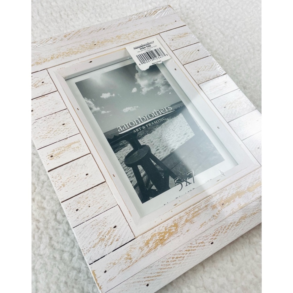 (NWT) AARON BROTHERS • White High Tide 5x7 Wooden Photo Frame - Picture 5 of 13